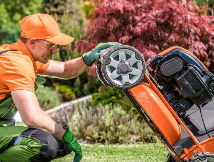 Lawn Mower Repair Services - Keep Your Mower Running Smoothly